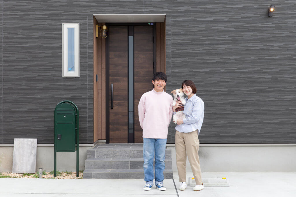 愛犬と暮らす、明るく開放的なお家